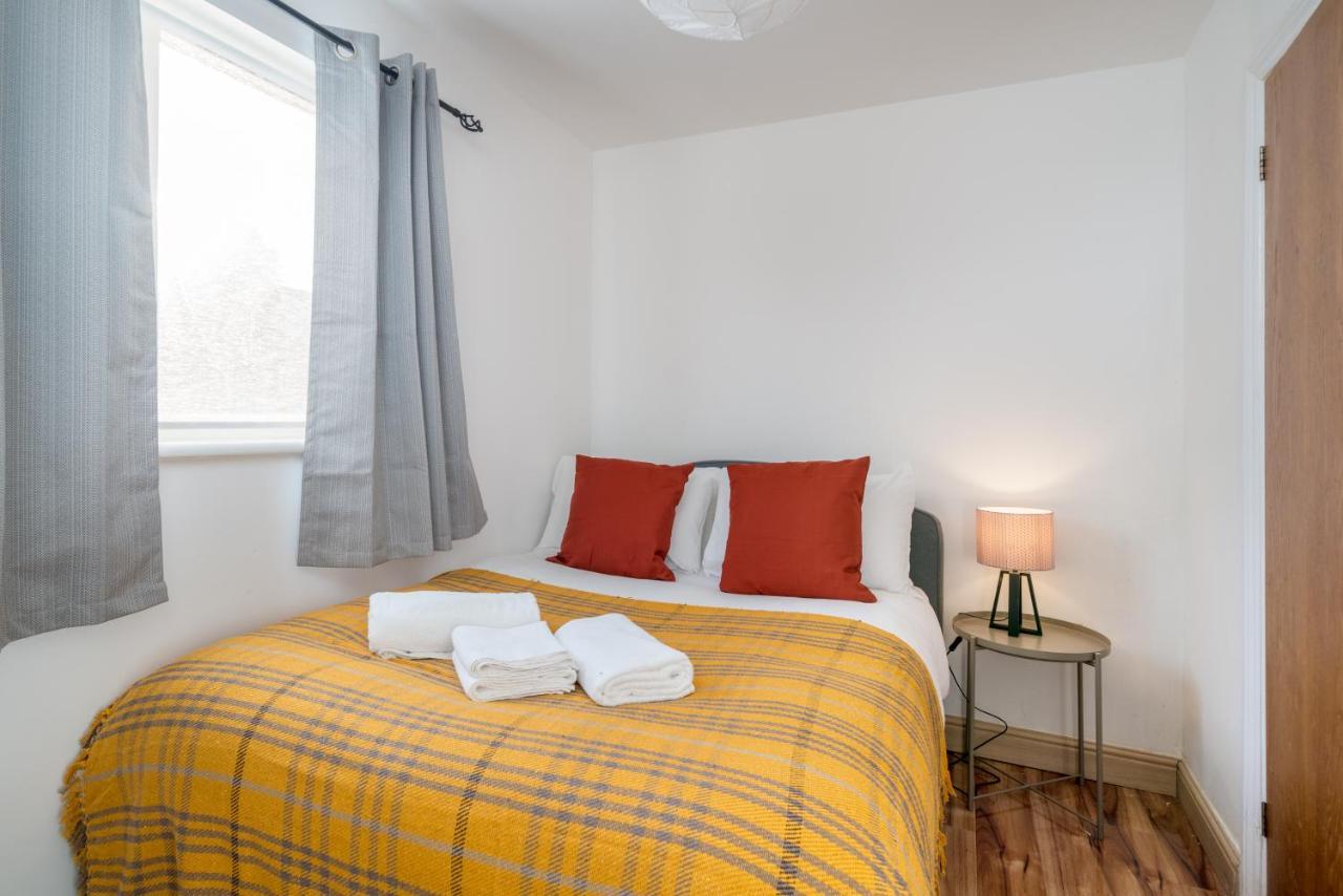 2 Bedroom Flat Near London Excel エクステリア 写真